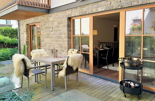 Kitzbuehel Apartment | HARISCH SUITE 2 in the center with own SPA & PARKEN by belle-stay