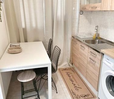 Agia Varvara Apartment | Harmony Apartment Near Metro Station