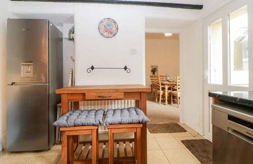 Bere Alston Cottage | HARMONY HOUSE, pet friendly, character holiday cottage in Bere Alston