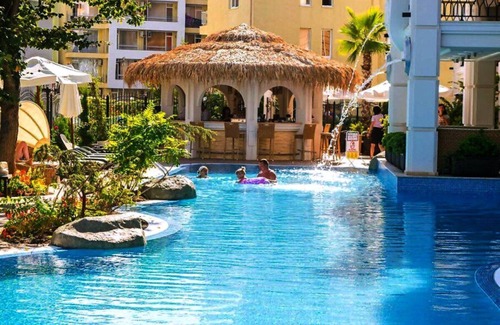 Sunny Beach Condo | Harmony Suites - Dream Island
