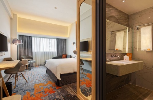 Gading Hotel | HARRIS Hotel & Conventions Kelapa Gading Jakarta
