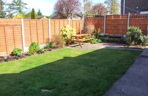 Ludwel Cottage | HARRIS HOUSE, family friendly, with a garden in Ludlow
