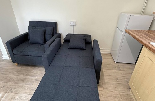 Watford Apartment | Harry Potter Flat, 2 Mins Drive away