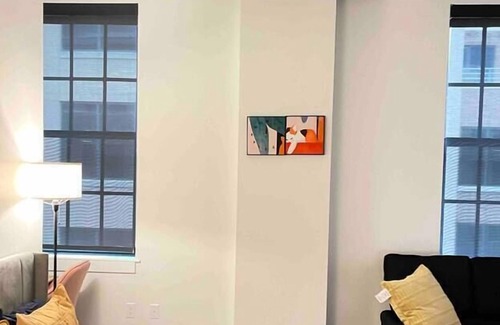 Downtown Hartford Apartment | Hartford Downtown: 2mins walk to XL Center
