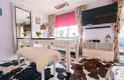 Hartha Apartment | Hartha Appartment Brigitte