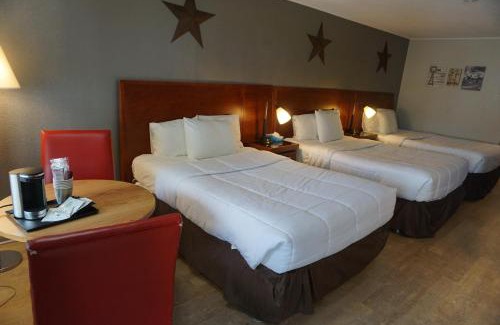 Gordonville Hotel | Harvest Drive Family Inn - Renovated Rooms