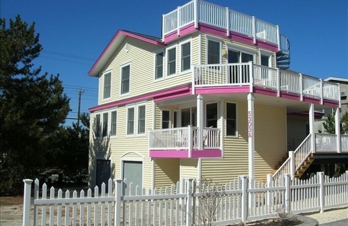 Harvey Cedars House | Harvey Cedars Oceanside on Private Drive with Ocean Views. 50 yards to the beach