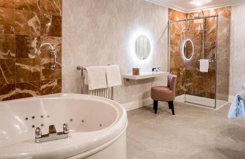 Lough Eske Hotel | Harvey's Point Hotel