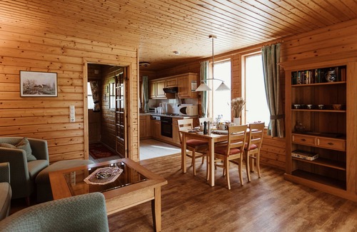 Rotacker Apartment | HAS-41 Log cabin, 4 pers., 65sqm - Naturerlebnisdorf Blauvogel (4)
