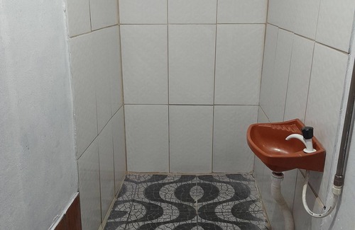 Aeroporto Cabin | Hat Turned Hosting. Only accommodation with a pool for only 3 rooms