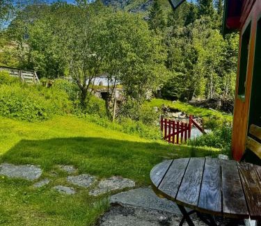 Forde House | Haukedalen mountain panorama river view