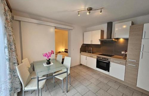 Radenthein Apartment | Haus Alpenseeblick Lober