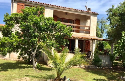 Cirendinu House | Haus an Ruhiger Lage mit Viel Eingezäuntem Umschwung