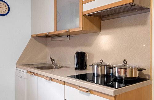 Valdaora di Sopra Apartment | Haus Aue - Apartment 3 with Mountain View & Wi-Fi