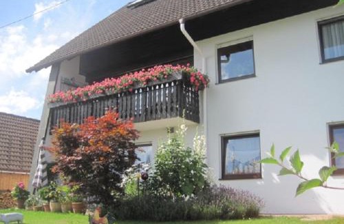 Schwarzenbach Apartment | Haus Janßen-Wehrle
