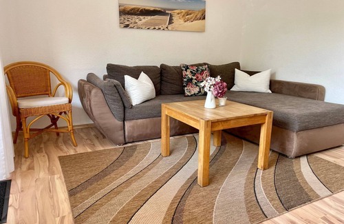 Doese Apartment | Haus Jenina - House Jenina - Directly on the dike, modern vacation apartment for up to 6 persons