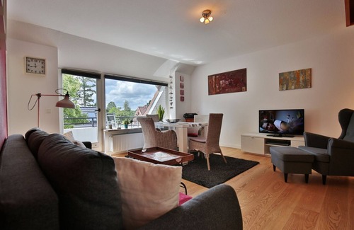 Timmendorfer Strand Apartment | Haus Kastanienallee 3 Appartement 8 - Haus Kastanienallee 3