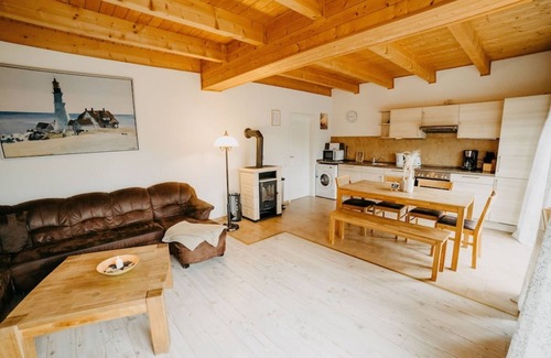 Zarrentin am Schaalsee House | 'Haus Mimi Zarrentin' on Lake Schaalsee with Private Terrace & Garden