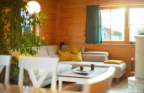 Bittstadt House | haus-relax - no business b00king - no fitters