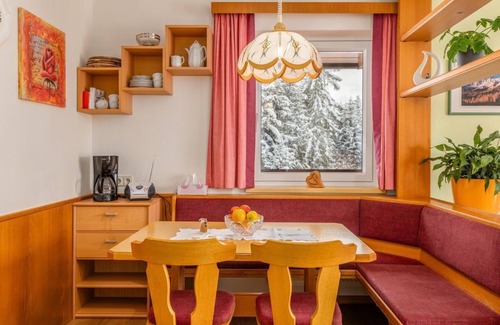 Ramsau am Dachstein Apartment | Haus Waldblick - Apartment Planai - 2 bedrooms, 2 showers, WC