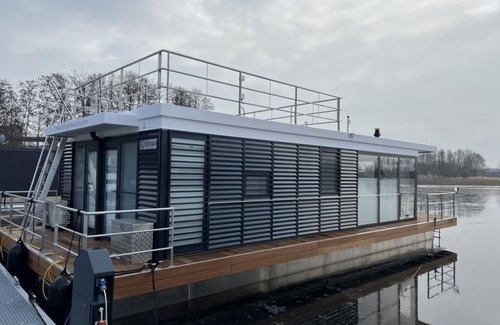 Oberhavel Apartment | Hausboot für 6 Gäste mit 45m² in Zehdenick