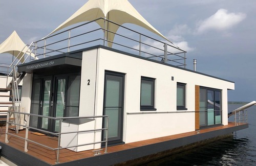 Vetschau/Spreewald Apartment | Hausboot für 4 Gäste mit 45m² in Vetschau/spreewald