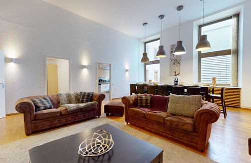 Old Town Apartment | haussmann duplex 5br 3bth city center 225m2