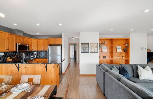Mont-Tremblant Condo | Hauts-Bois Ski In/Out 2brs w/Pool Access (197-4)