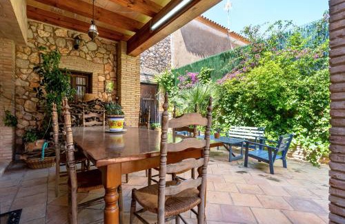 El Perello House | Hauzify I Palauet del Remei