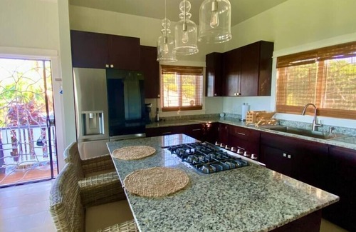 Milton Bight House | Havana Palms, 2 Bedroom Paradise