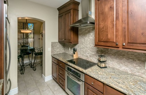 Parker Strip Condo | HAVASU SPRINGS 3010 - 3 BEDROOM 2 BATH - POOL/SPA PRIVATE BOAT SLIP - LAKE VIEW