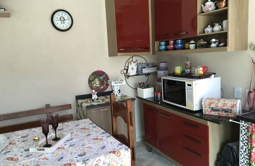Vila Paula House | Have a wonderful time at the Romantic and Charming Corner