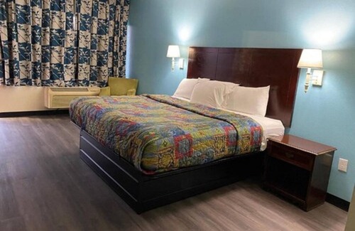 Havelock Hotel | Havelock Inn & Suites