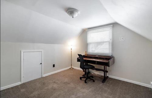 Euclid Apartment | Haven of Elegance and Comfort