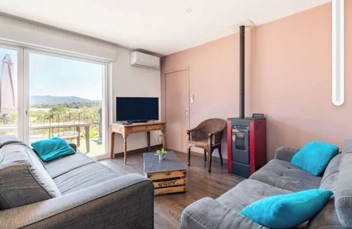 Montseret House | Haven of peace in the middle of the Corbières, swimming pool with breathtaking views