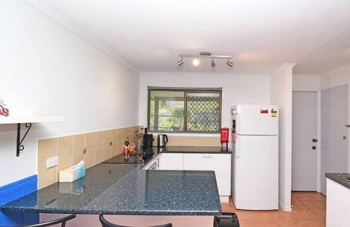 Point Vernon House | Haven On The Point only streets away from the beach