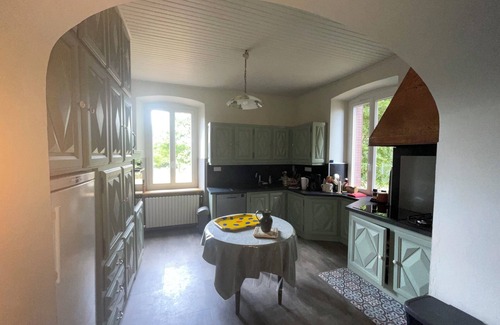Sauveterre-de-Rouergue House | Havre de paix dans le Ségala - Lodging for 8 people (4 bedrooms) in Aveyron.