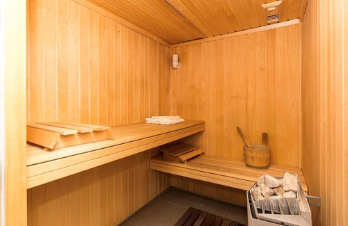 Evian-les-Bains Condo | Havre de Paix à la Montagne | Accès Piscine, Aire de Jeux, Thermes