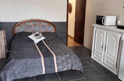Bourg-de-Peage Bed & Breakfast | Havre de Paix Dans un Écrin de Verdure