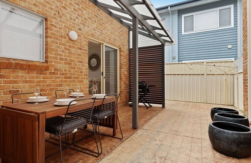 Huskisson House | Haw1.29 - Shells by Experience Jervis Bay