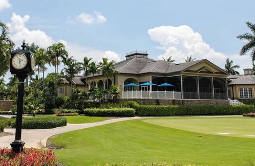 Naples House | HAWK'S NEST 202 - Luxurious Remodeled Fiddler's Creek Coach Home