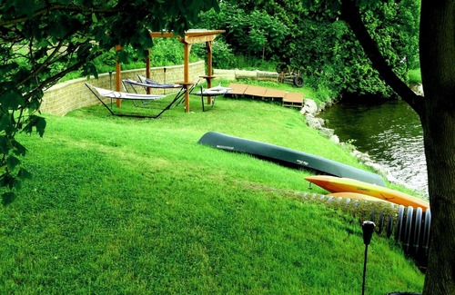 Livonia Center House | Hayes Hideaway, 'The PERFECT Lakeside Getaway'