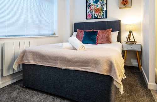 Knebworth Apartment | Haygarth Apartment by Pay As U Stay