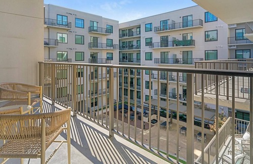 Houston Apartment | Hayworth 2BD/2.5BA 2