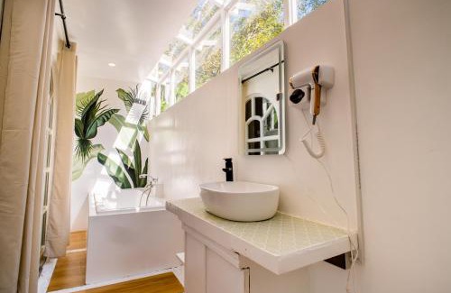 Santa Fe House | HayyaHayya Villas