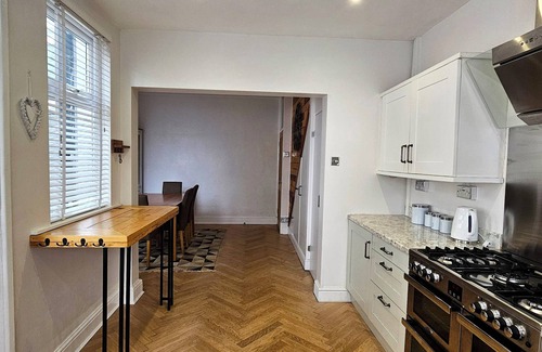 Penylan House | Hazelhurst by Switchback Stays