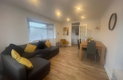 Poole House | Hazlebury Muse in Poole for total wellness