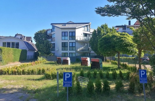 Kuhlungsborn Ost Apartment | HB-03 - Ostseeallee 3a "PIER K'BORN" Curr. HB-03 . "Time Out"