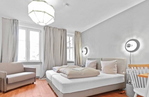 Munich City Centre Apartment | ※Heart of Munich※3BR※2Min Walk to Central Station※