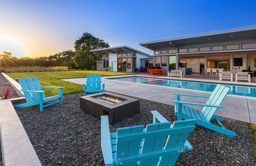 Windsor House | Healdsburg Calif.: Amazing Resort-like Estate Healdsburg - 4BD/3BA